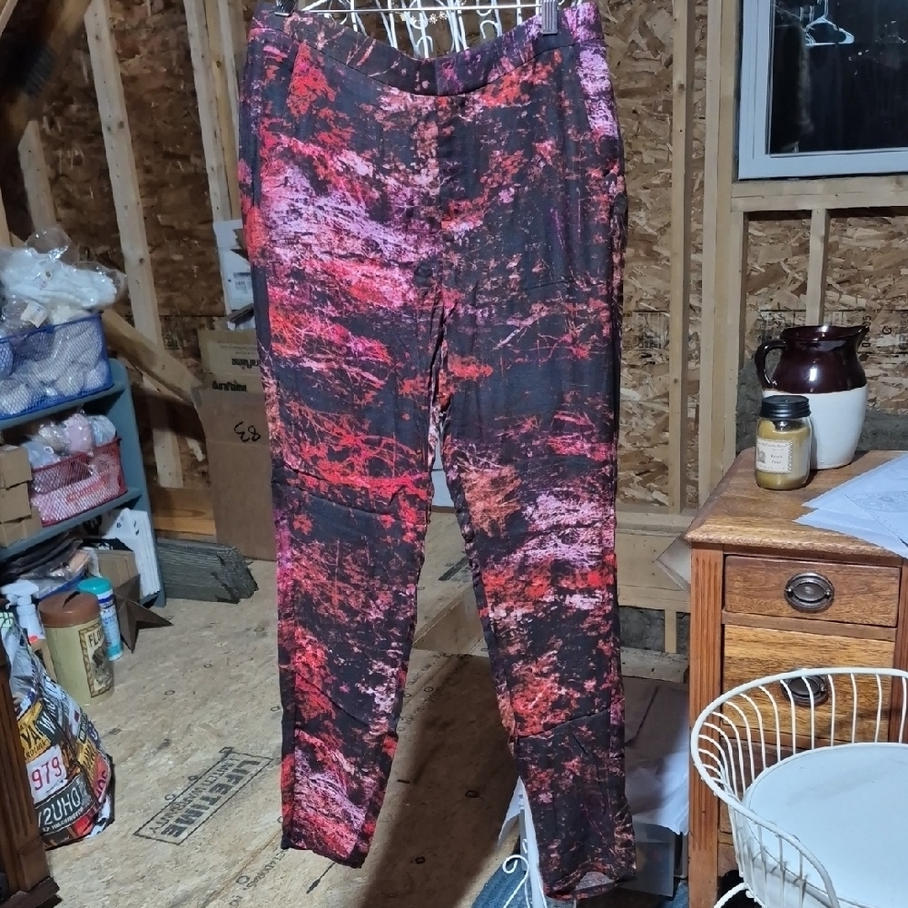 Chic Red and Black Abstract Pants